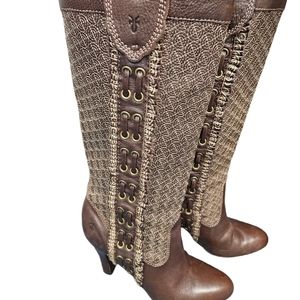 Vintage Rare Frye Ava Embroidered calf high boot. Size 7